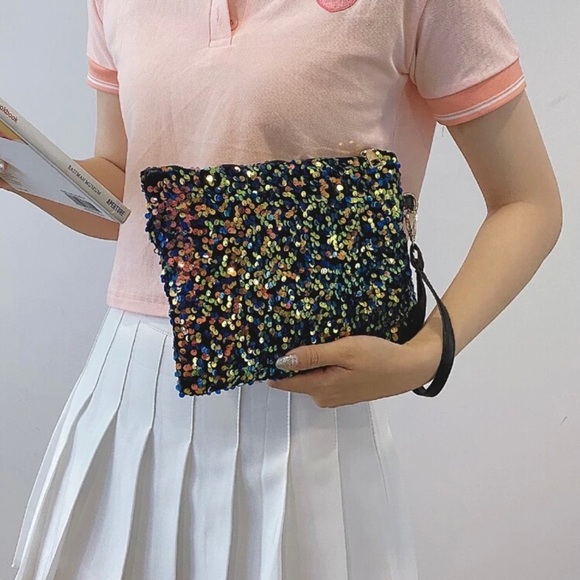 CLUTCH BAG NWOT - Picture 2 of 9